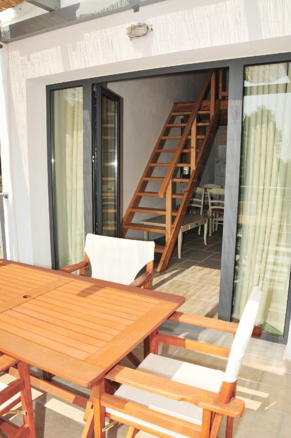 Kleopatra Villas - Seaside Suites Kolios Exterior photo
